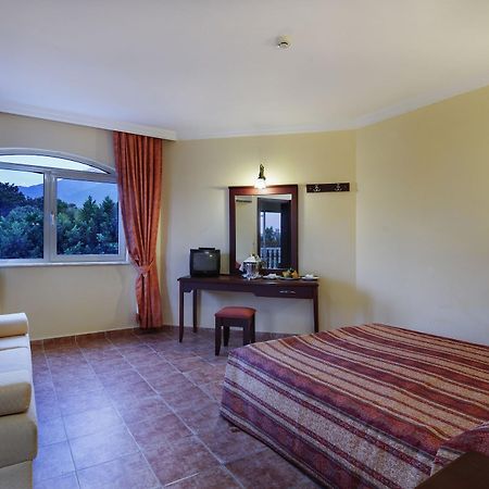 Larissa Sultan Beach Camyuva Exterior photo