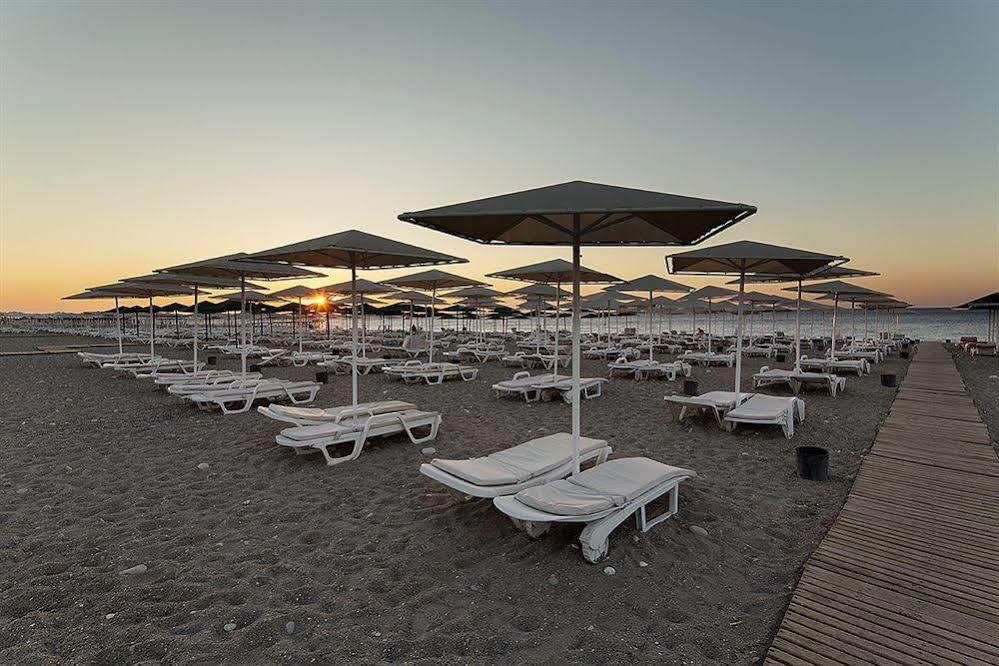 Larissa Sultan Beach Camyuva Exterior photo
